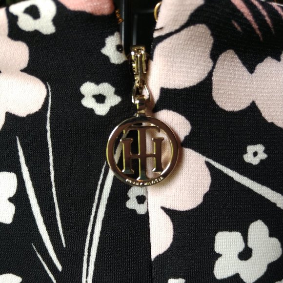 Spring Petals - Picture 3 of 6